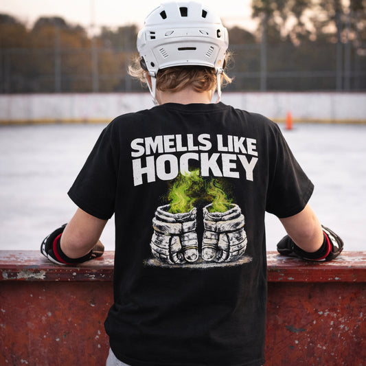 Youth Smells Like Hockey II – Game Gloves T-Shirt XL
